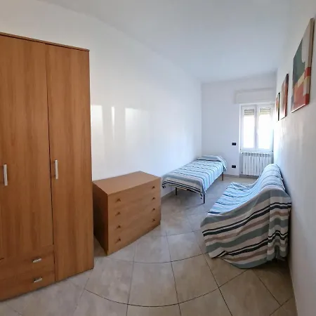 Francis House Imperia