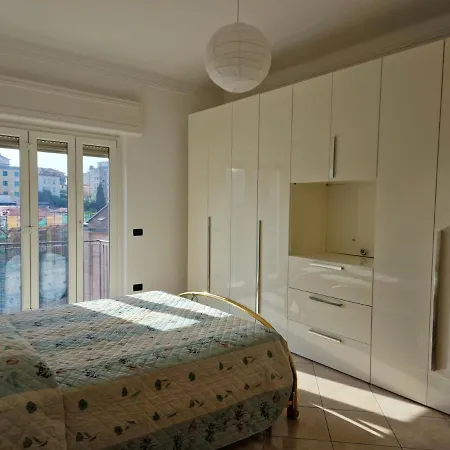 Francis House * Imperia