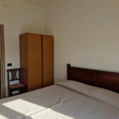 Apartment Francis House Imperia